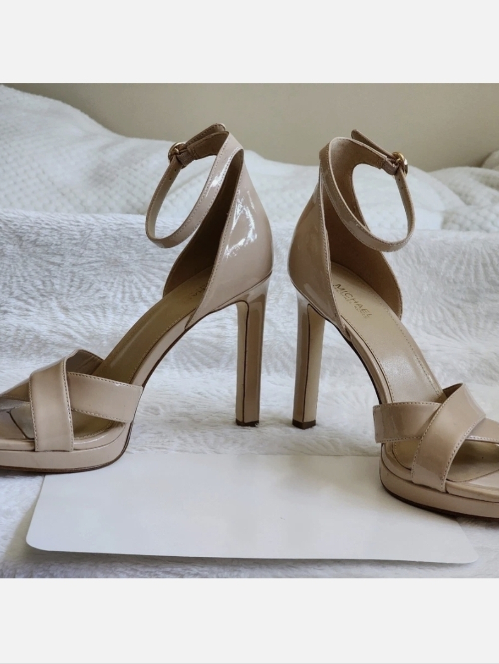 MICHAEL MICHAEL KORS Alexia Patent Leather Beige Stiletto Sandals 7M MSRP $155 - Picture 13 of 16